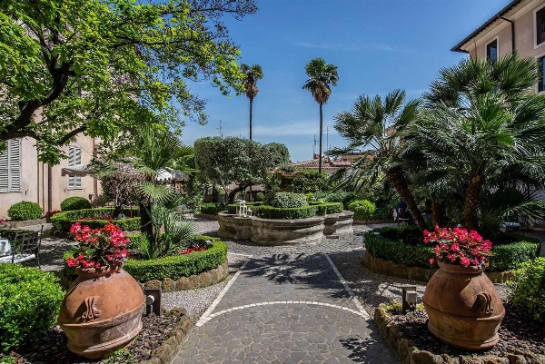 Donna Camilla Savelli image 5